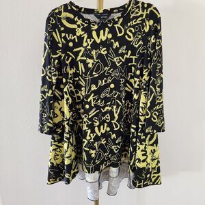 Ali Miles Funky Graffiti High Low Swing Top Womens Size Small Black Chartreuse
